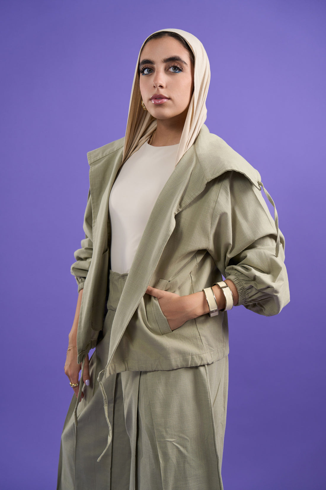 Sahar Set